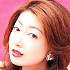 Ayano Murasaki (紫彩乃) 日本語