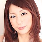 Hitomi Araki (荒木瞳) 日本語