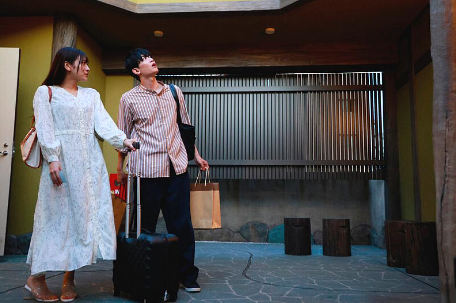 SILK-01972 JAV Films English - 00:03:00 - 00:06:00