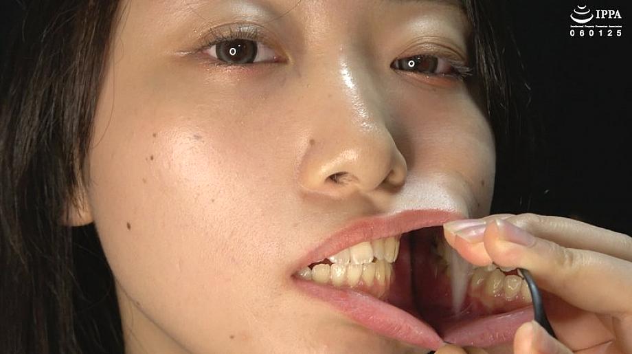 AD-01988 日本語 DVD ジャケット 11 分