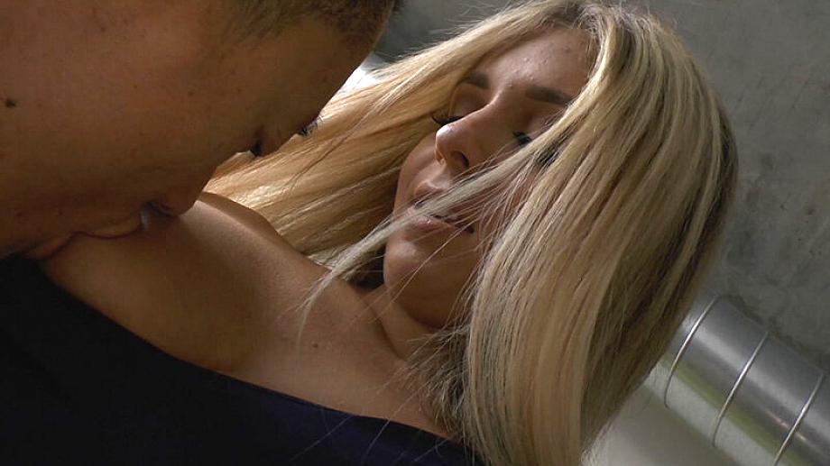 HUSR-07203 JAV Films 中文 - 00:12:00 - 00:16:00