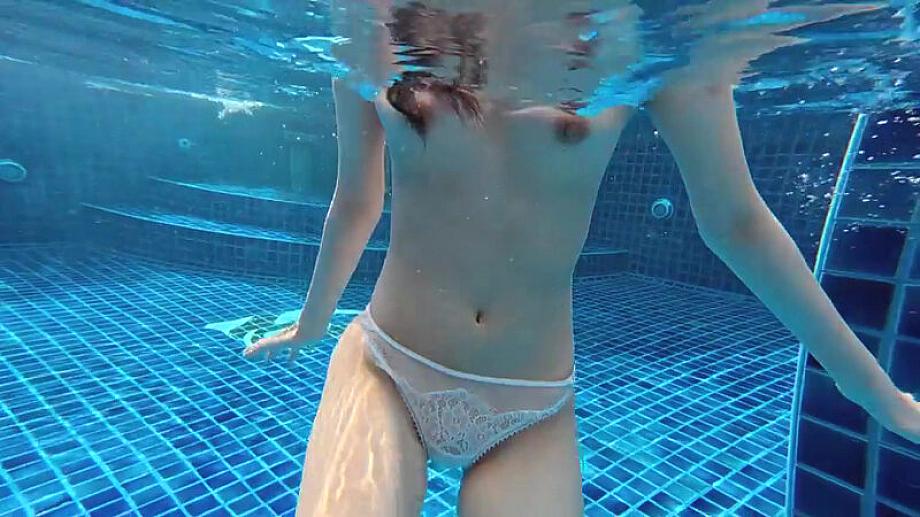 REBD-991 JAV Films English - 00:31:00 - 00:35:00