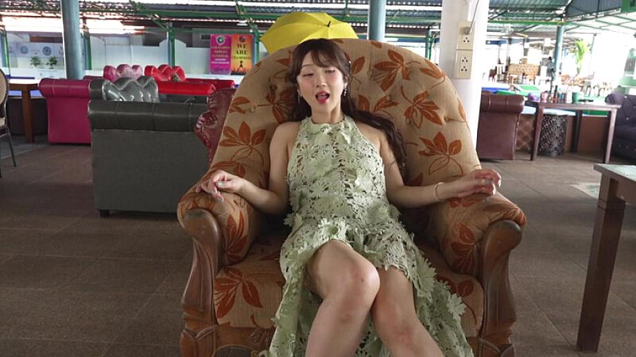 REBD-01009 JAV Films 中文 - 00:11:00 - 00:15:00